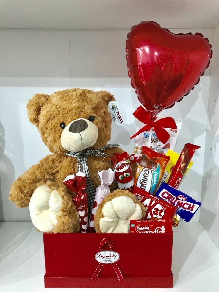 Teddy bear gift box with balloon